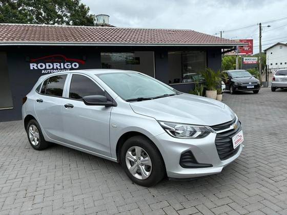 CHEVROLET ONIX 1.0 FLEX LT MANUAL CHEVROLET ONIX 1.0 FLEX LT MANUAL